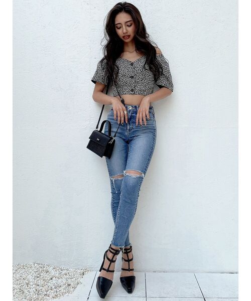 GYDA（ジェイダ）の「ミドルウエスト KNEESダメージSHAPELYスキニーデニムパンツ（デニムパンツ・レディース・ブルー/ライトブルー・X-SMALL/SMALL/MEDIUM）」の5枚目の写真