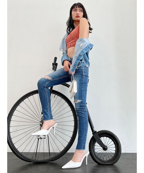 GYDA（ジェイダ）の「ミドルウエスト KNEESダメージSHAPELYスキニーデニムパンツ（デニムパンツ・レディース・ブルー/ライトブルー・X-SMALL/SMALL/MEDIUM）」の19枚目の写真