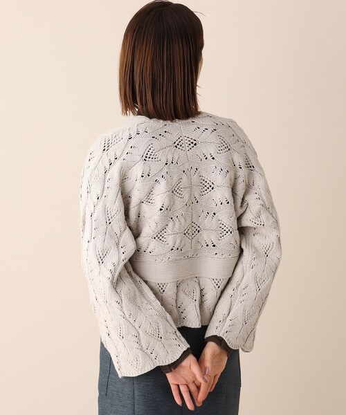 OPAQUE.CLIP（オペークドットクリップ）の「◆透かし編みゆるニットボレロ（カーディガン/ボレロ・レディース・ガンメタ/オフホワイト・38）」の13枚目の写真
