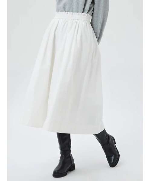 GAP（ギャップ）の「ペーパーバッグ ミディスカート（スカート・レディース・ブルー系その他/ベージュ/ネイビー/ホワイト・S/L/M/XXS/XS）」の2枚目の写真