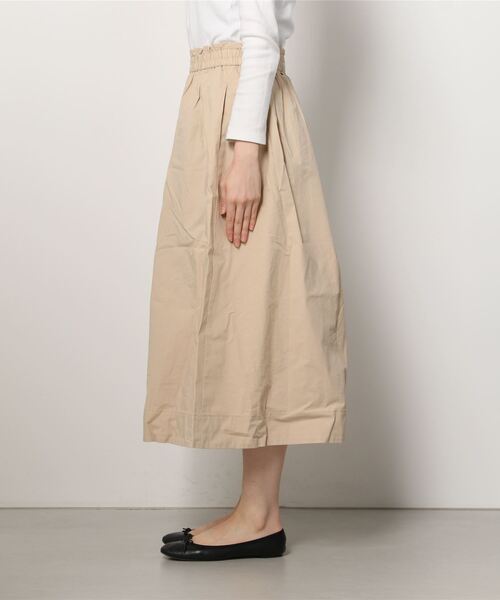 GAP（ギャップ）の「ペーパーバッグ ミディスカート（スカート・レディース・ブルー系その他/ベージュ/ネイビー/ホワイト・S/L/M/XXS/XS）」の5枚目の写真