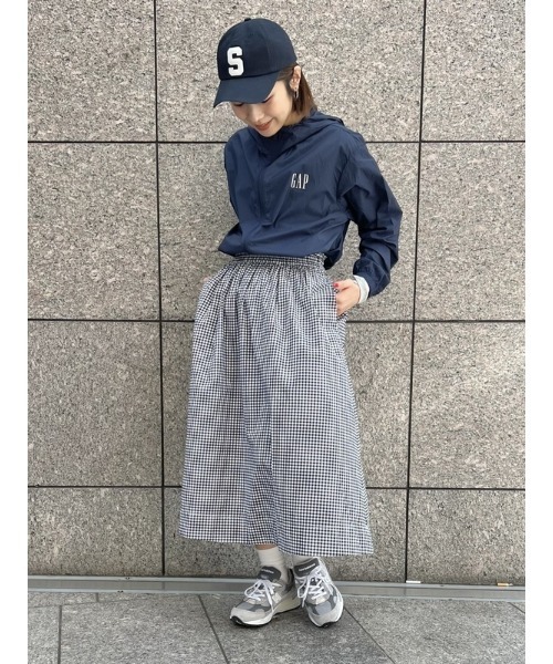 GAP（ギャップ）の「ペーパーバッグ ミディスカート（スカート・レディース・ブルー系その他/ベージュ/ネイビー/ホワイト・S/L/M/XXS/XS）」の17枚目の写真