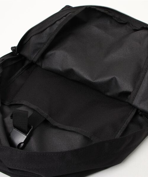 Dickies(ディッキーズ)の「DICKIES/ディッキーズ/ AUTHENTIC DAYPACK Msize 70041200(バックパック/リュック・レディース・ブラック/ベージュ/オレンジ/カーキ・ONESIZE)」の7枚目の写真