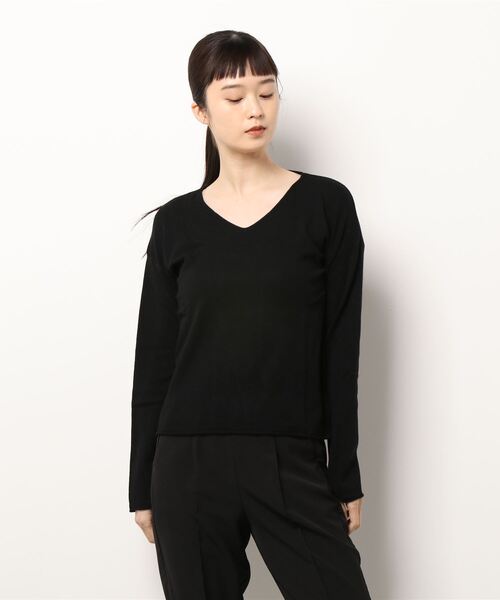 Q（キュー）の「BASIC VネックT（Tシャツ/カットソー・レディース・ブラック/アイボリー/ピンク・MEDIUM）」の9枚目の写真