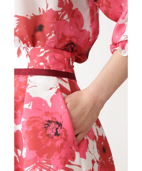 PINKY & DIANNE グラデーションフラワープリントタックフレアスカート PINKY & DIANNE グラデーションフラワープリントタックフレアスカート