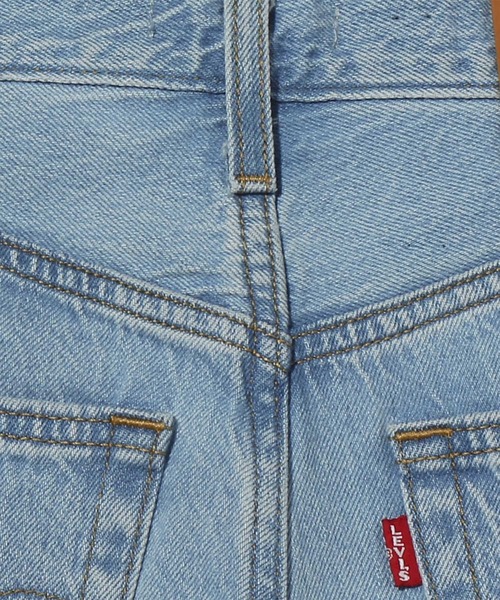 Levi's(リーバイス)の「加工デニムパンツ(デニムパンツ・レディース・インディゴブルー・27inch)」の8枚目の写真