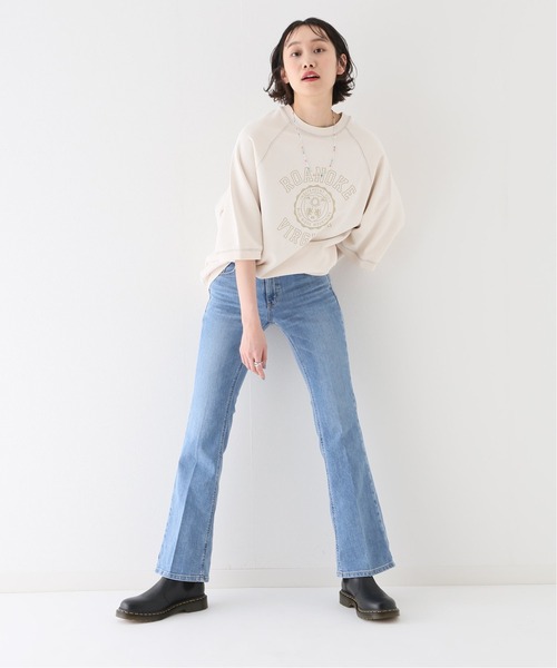 SOMETHING(サムシング)の「【SOMETHING/サムシング】LISA FLARE(デニムパンツ・レディース・ライトブルー・36/34)」の2枚目の写真