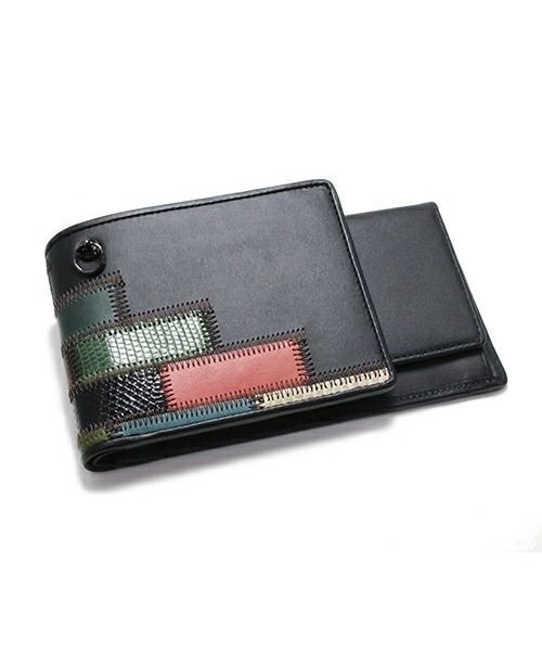 glamb(グラム)の「glamb/グラム GAUDY 牛革 レザー セミロング ウォレット ブラック&マルチ ブランド コラボ 二つ折り財布(財布・メンズ・ブラック系その他・ONE SIZE)」の10枚目の写真