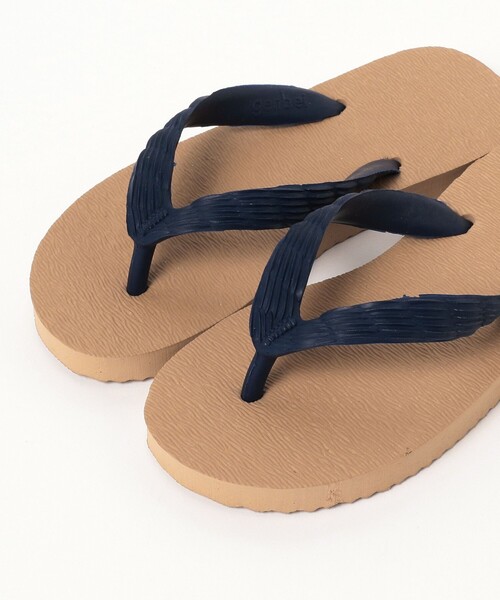 こども ビームス（コドモビームス）の「げんべい / ビーチサンダル（15～23cm）（サンダル・キッズ・ホワイト/ブルー/イエロー/グレー/ブラウン/パープル/ブラック/ネイビー/ブルー系その他3/ベージュ/ダークブラウン・23/15 /18/17/19/21/16/22/20）」の12枚目の写真