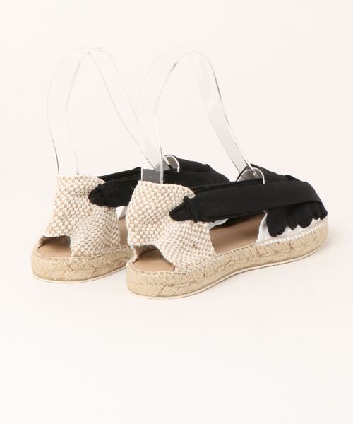 La Manual Alpargatera（マヌアル・アルパルガテラ）の「LA MANUAL ALPARGATERA | エスパドリーユ WOMEN（サンダル・レディース・ブラック/アイボリー・38/39/37）」の3枚目の写真