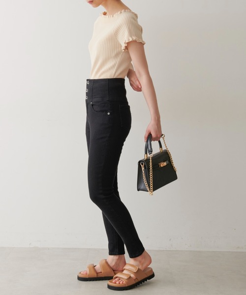 FREE'S MART（フリーズマート）の「ハイウエストボタンフライスキニーデニムパンツ（デニムパンツ・レディース・ブラック系その他/ブルー系その他/ダークネイビー/ブルー系その他2・SMALL/MEDIUM/X-SMALL）」の20枚目の写真