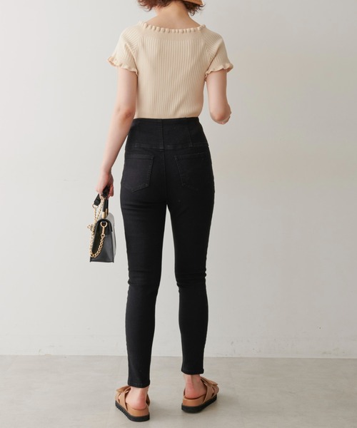 FREE'S MART（フリーズマート）の「ハイウエストボタンフライスキニーデニムパンツ（デニムパンツ・レディース・ブラック系その他/ブルー系その他/ダークネイビー/ブルー系その他2・SMALL/MEDIUM/X-SMALL）」の22枚目の写真