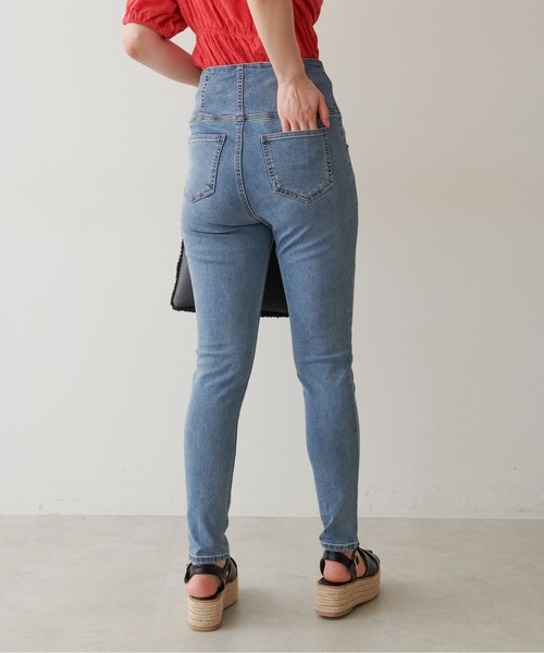 FREE'S MART（フリーズマート）の「ハイウエストボタンフライスキニーデニムパンツ（デニムパンツ・レディース・ブラック系その他/ブルー系その他/ダークネイビー/ブルー系その他2・SMALL/MEDIUM/X-SMALL）」の10枚目の写真