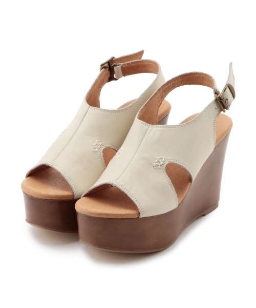 BEAMS LIGHTS Women's（ビームスライツ ウィメンズ）の「BEAMS LIGHTS / ヴァルキーウェッジ サンダル（サンダル・レディース・ホワイト/ブラウン/ネイビー/オフホワイト/ブラック/ブラウン系その他・38/36/37）」の8枚目の写真