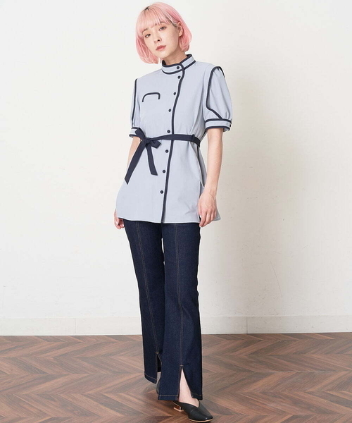 A de a.v.v(アードアー・ヴェ・ヴェ)の「配色パイピングレイヤード袖ブラウス(シャツ/ブラウス・レディース・ライトブルー/ベージュ/ブラック・36/38)」の15枚目の写真