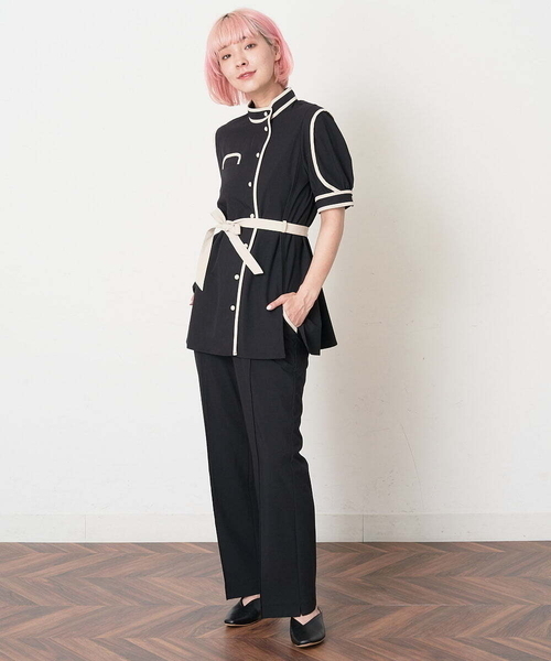 A de a.v.v(アードアー・ヴェ・ヴェ)の「配色パイピングレイヤード袖ブラウス(シャツ/ブラウス・レディース・ライトブルー/ベージュ/ブラック・36/38)」の4枚目の写真