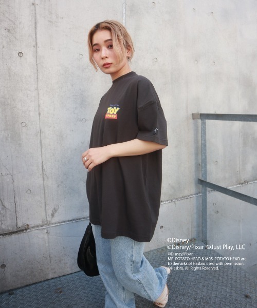 FIG&VIPER（フィグアンドバイパー）の「Disney Toystory / big T（Tシャツ/カットソー・レディース・ホワイト/ダークグレー・FREE）」の18枚目の写真