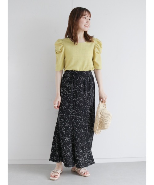 ehka sopo(エヘカソポ)の「パフスリーブプルオーバー(Tシャツ/カットソー・レディース・ブラック/グリーン/ラベンダー/キナリ・フリ-)」の13枚目の写真