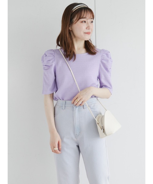 ehka sopo(エヘカソポ)の「パフスリーブプルオーバー(Tシャツ/カットソー・レディース・ブラック/グリーン/ラベンダー/キナリ・フリ-)」の9枚目の写真