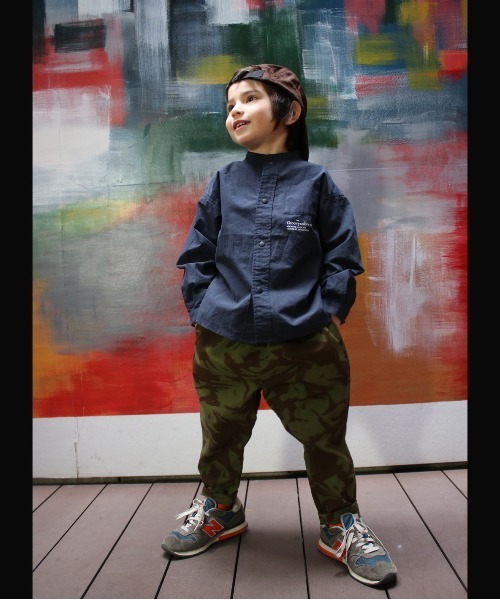 GROOVY COLORS（グルービーカラーズ）の「ダンプバンドカラー BIG シャツ（シャツ/ブラウス・キッズ・ホワイト/ネイビー・140/130）」の6枚目の写真