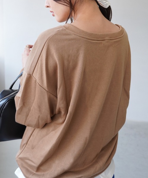 IAMUSE(アイアミューズ)の「Vネックスウェットトップス S0426【IAMUSE】(スウェット・レディース・ネイビー/グレー/ブラック/ベージュ・FREE)」の21枚目の写真