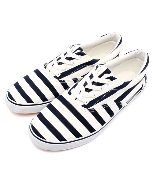 RAGEBLUE(レイジブルー)の「<FINEBOYS5月号掲載アイテム>ローカットスニーカー/559445(スニーカー・メンズ・ホワイト/ネイビー/ブルー系その他/ブラック/その他・MEDIUM/LARGE)」の1枚目の写真