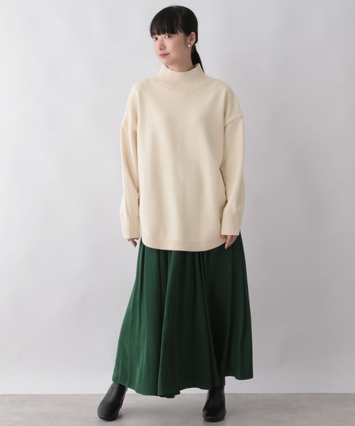 LOWRYS FARM(ローリーズファーム)の「2WAYハイネックラウンドロングスリーブ 294850(ニット/セーター・レディース・アイボリー/ブラック/グリーン/オレンジ/ブルー/ライトグリーン・FREE)」の19枚目の写真