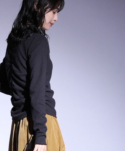 新品❤️CPGロゴ ハイネック 新品】CPG 長袖ハイネックシャツ 黒 光沢ロゴプリント
