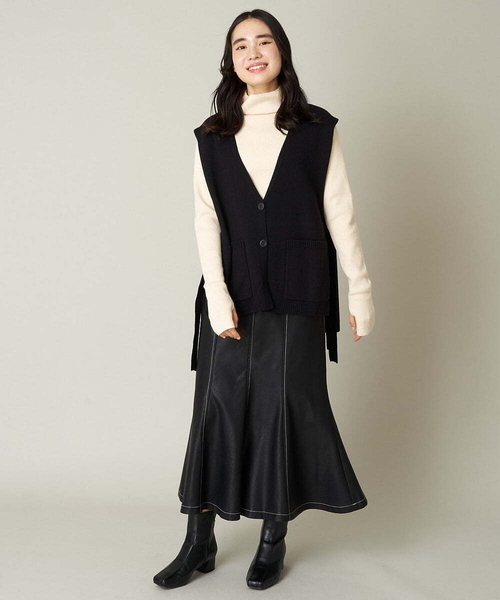 A de a.v.v（アードアー・ヴェ・ヴェ）の「［SET UP対応］フェイクレザーマーメイドスカート（スカート・レディース・ブラック/ベージュ・36/38）」の15枚目の写真