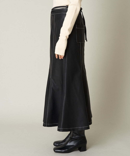 A de a.v.v（アードアー・ヴェ・ヴェ）の「［SET UP対応］フェイクレザーマーメイドスカート（スカート・レディース・ブラック/ベージュ・36/38）」の20枚目の写真