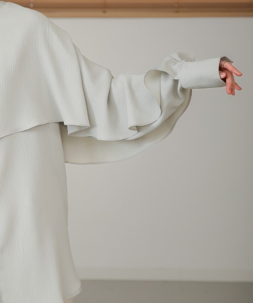 Bab（バブ）の「【新色追加】ラッフルスリーブブラウス（シャツ/ブラウス・レディース・ブラック/ピンク/ライトグレー/アイボリー/A/カーキ/ブラック系その他・M）」の15枚目の写真