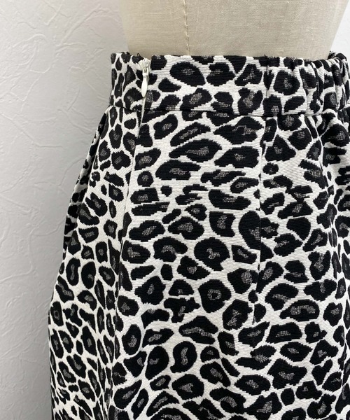 archives(アルシーヴ)の「【Limited item】LEOPARD JACQUARD FLARE SKIRT(スカート・レディース・ブラウン/ブラック・MEDIUM)」の5枚目の写真