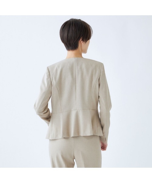 【美品✨】スーツセレクト　パンツスーツ上下　ノーカラージャケット　ベージュ　11 美品✨】スーツセレクト パンツスーツ上下 ノーカラージャケット