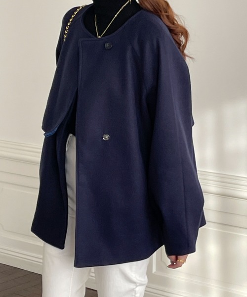 emi+（エミプラス）の「レイヤード風 ショートノーカラーコート（ノーカラーコート・レディース・ブラウン/キャメル/ベージュ/ブラック/ネイビー/チャコールグレー/ブルーグレー・FREE）」の21枚目の写真