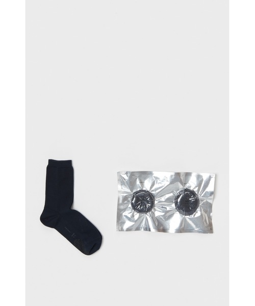 Hender Scheme（エンダースキーマ）の「safe socks with dot（ソックス/靴下・メンズ・ピンク/ネイビー/イエロー/ブラック/グレー/ライム/イエロー系その他/コーラルピンク/パープル・MEDIUM/LARGE/SMALL）」の5枚目の写真