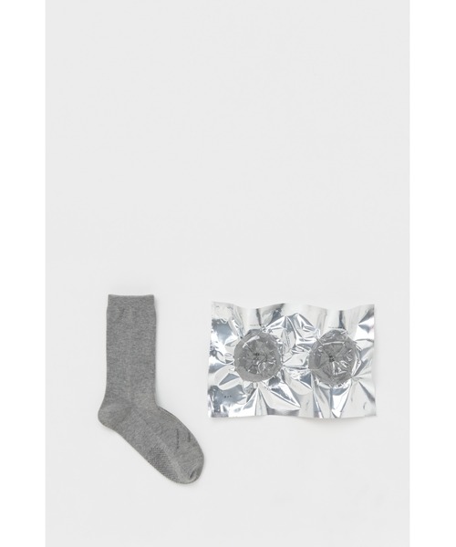 Hender Scheme（エンダースキーマ）の「safe socks with dot（ソックス/靴下・メンズ・ピンク/ネイビー/イエロー/ブラック/グレー/ライム/イエロー系その他/コーラルピンク/パープル・MEDIUM/LARGE/SMALL）」の3枚目の写真