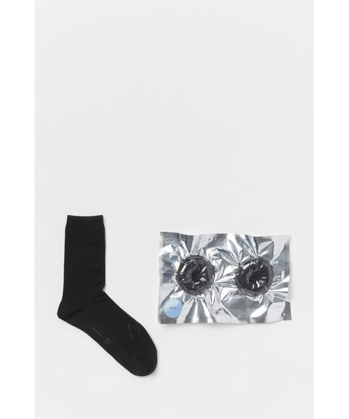 Hender Scheme（エンダースキーマ）の「safe socks with dot（ソックス/靴下・メンズ・ピンク/ネイビー/イエロー/ブラック/グレー/ライム/イエロー系その他/コーラルピンク/パープル・MEDIUM/LARGE/SMALL）」の2枚目の写真