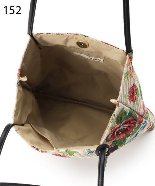 SHOO・LA・RUE(シューラルー)の「◆つまみハンドルトート(トートバッグ・レディース・ベージュ系/ブラック/グレー/ベージュ系6/ブラック系3/ブラウン系6・00)」の9枚目の写真