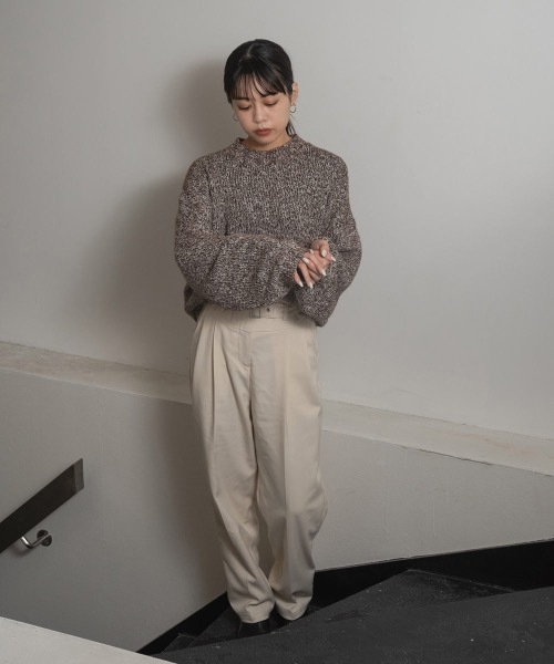 Amiur（エミレ）の「mix crew neck knit（ニット/セーター・レディース・ブラウン/グレー/ピンク・FREE）」の5枚目の写真
