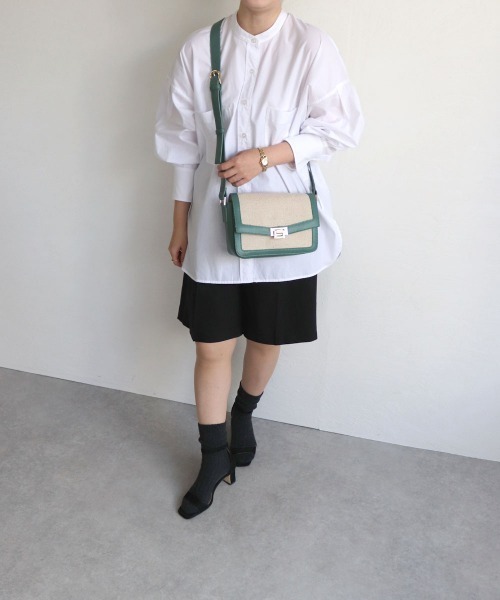 MIAN （ミアン）の「麻×合皮ミニショルダー（ショルダーバッグ・レディース・ブラック/グリーン/ブラウン・FREE）」の4枚目の写真