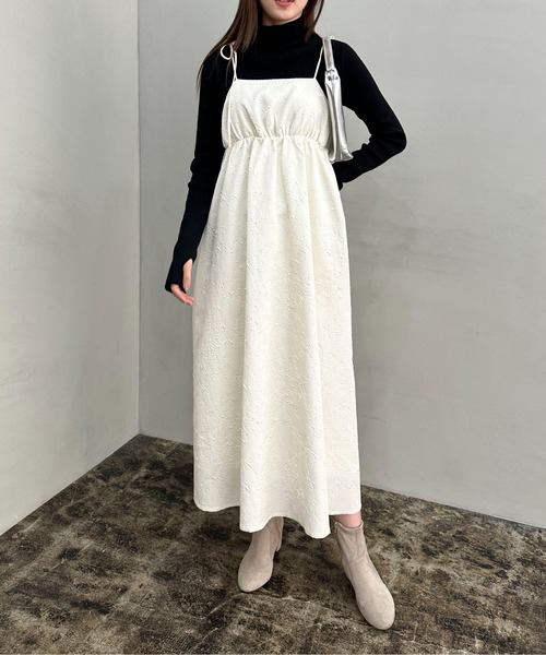 EPIMI E'PIMMY（エピミエピミー）の「ふくれジャガードボリュームキャミワンピ（ワンピース・レディース・ブラック/アイボリー・MEDIUM）」の15枚目の写真