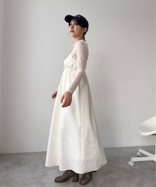 EPIMI E'PIMMY（エピミエピミー）の「ふくれジャガードボリュームキャミワンピ（ワンピース・レディース・ブラック/アイボリー・MEDIUM）」の17枚目の写真