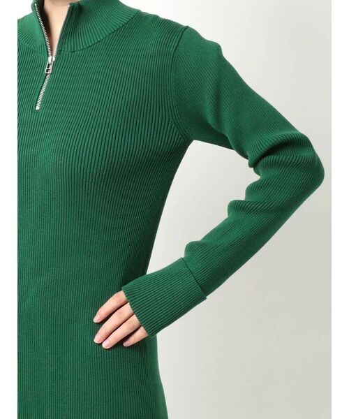 EMODA（エモダ）の「ハーフジップニットワンピース（ワンピース・レディース・グレー/ベージュ/ブラック/グリーン・FREE）」の11枚目の写真