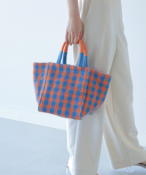 Ray BEAMS（レイビームス）の「Lilas Campbell × Ray BEAMS / 別注 チェック トートバッグ（トートバッグ・レディース・マルチ/ブラック・ONE SIZE）」の7枚目の写真