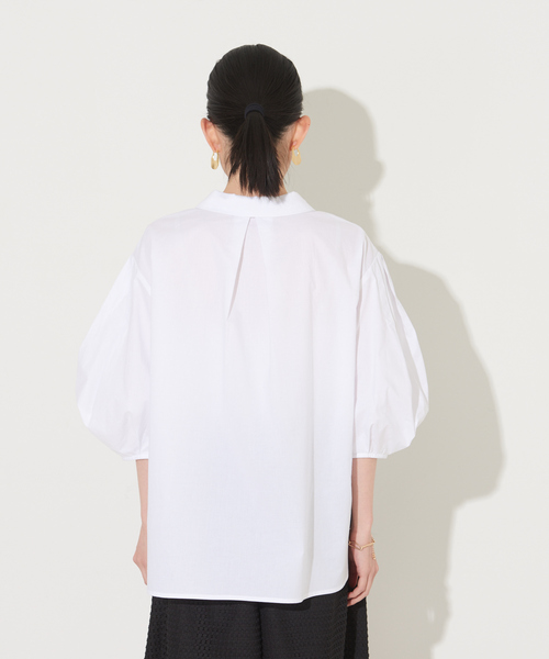 NOMINE(ノミネ)の「タックボリューム5分袖シャツ(シャツ/ブラウス・レディース・ブラック/カーキ/サックスブルー/ホワイト・フリー)」の7枚目の写真