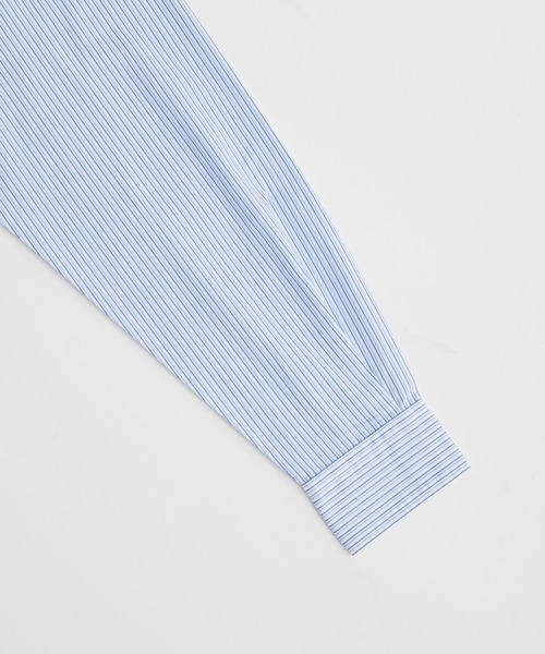 ADAM ET ROPE'（アダムエロペ）の「《FINAL PRICE》ストライプ ビッグシルエット レギュラーカラーシャツ/ロングシーズン着用可能（シャツ/ブラウス・メンズ・ブルー系その他4・M/L）」の6枚目の写真