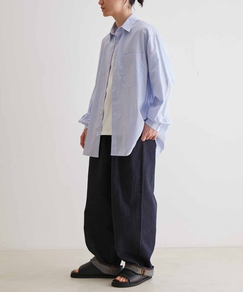 ADAM ET ROPE'（アダムエロペ）の「《FINAL PRICE》ストライプ ビッグシルエット レギュラーカラーシャツ/ロングシーズン着用可能（シャツ/ブラウス・メンズ・ブルー系その他4・M/L）」の17枚目の写真