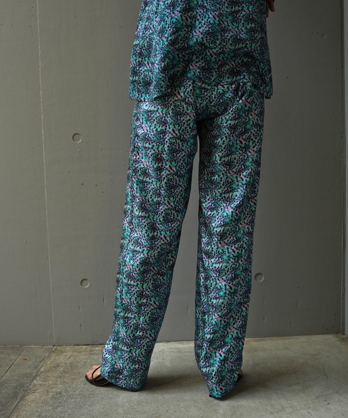 BANANATIME（バナナタイム）の「BANANATIME(バナナタイム )EASY PANTS CHEVRON FISH GREENBLUE（その他パンツ・メンズ・ブルー・M）」の4枚目の写真