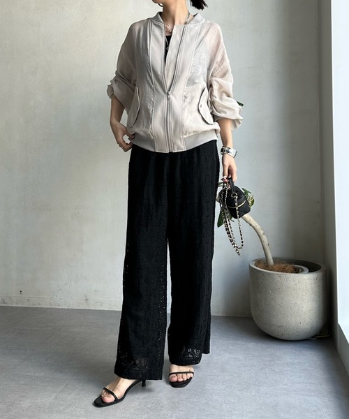 DouDou（ドゥドゥ）の「【WEB限定】ブロックレースイージーパンツ