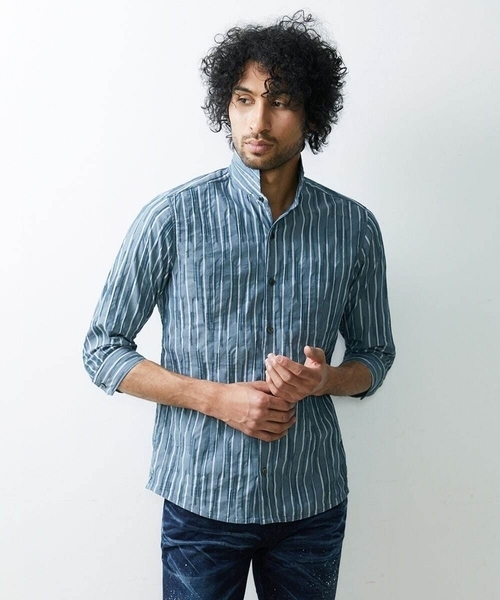 MICHEL KLEIN HOMME (ミッシェルクランオム)の「ストライプタックスタンド七分シャツ(シャツ/ブラウス・メンズ・パープル/ブルー・MEDIUM/LARGE/X-LARGE)」の3枚目の写真